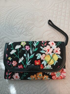 Vera Bradley Black Floral Quilted Wristlet